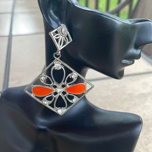 Gorgeous orange and silver tone earrings